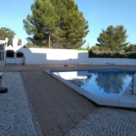 Edificio Vau Costa Holiday home