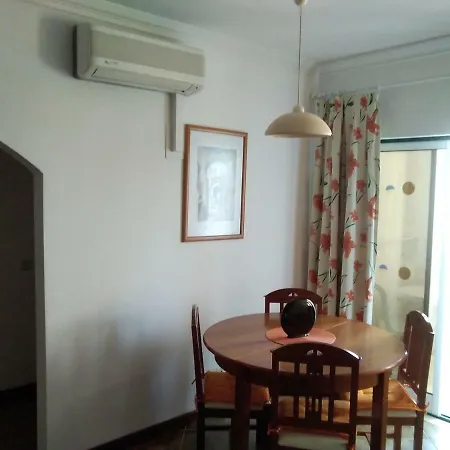 Edificio Vau Costa Prázdninový dům Portimão
